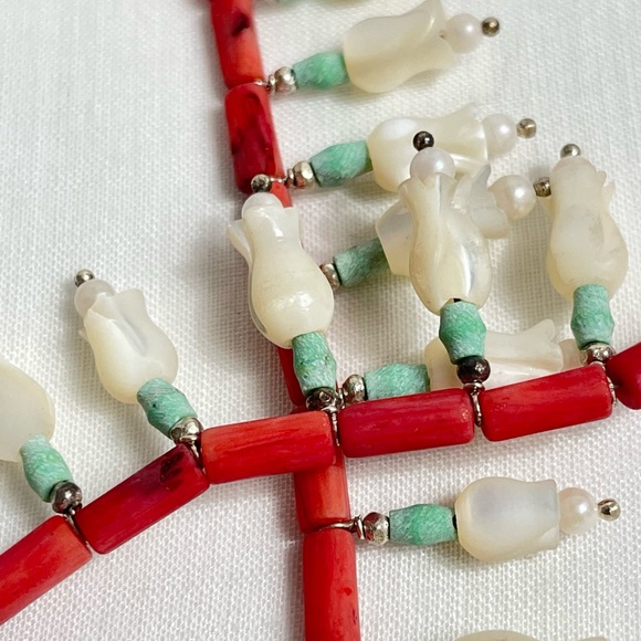 Tulips choker - Picture 9 of 9